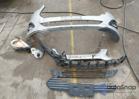 2015 Ford C-Max Hybrid Sel z USA, uszkodzony, nr VIN 1FADP5BU5FL101977